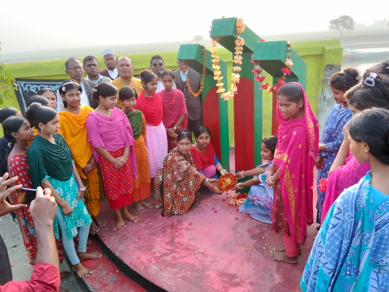 শহীদ মিনার